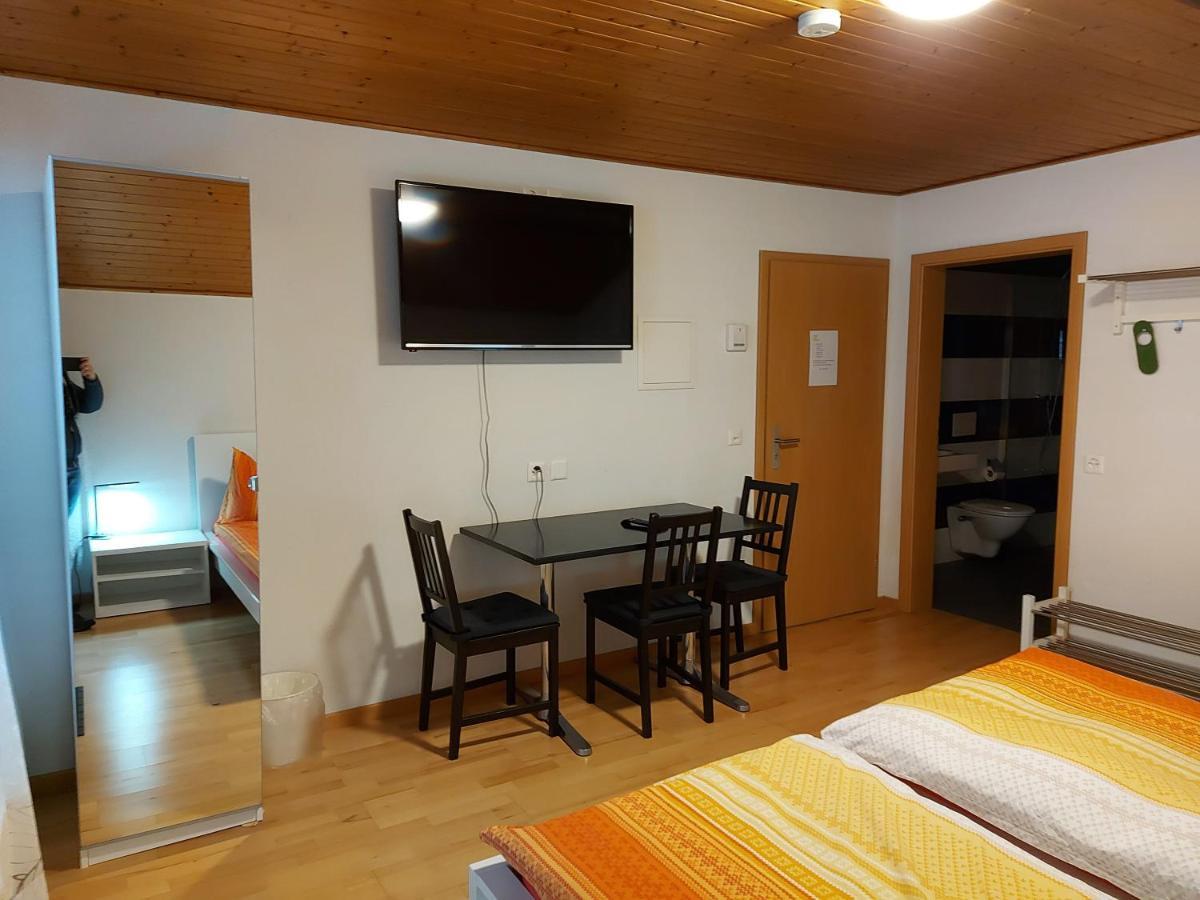 Good Bed Biberist Bed and Breakfast Εξωτερικό φωτογραφία
